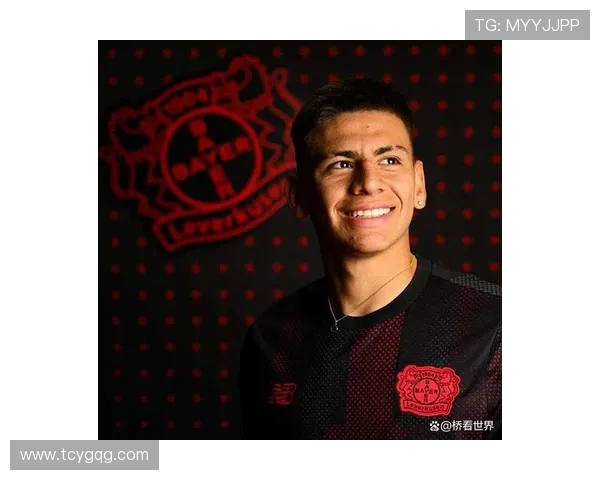 德甲穿黑色球衣的球队及其象征意义详解